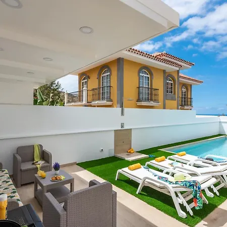 Luxury Heated Pool *